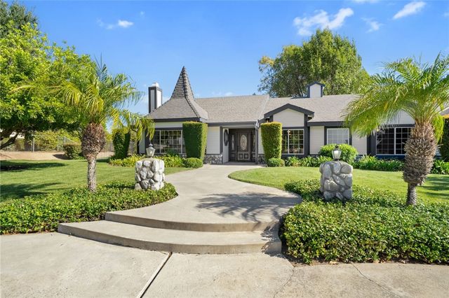 33747 Madera De Playa, Temecula, CA 92592