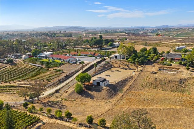33747 Madera De Playa, Temecula, CA 92592