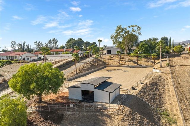 33747 Madera De Playa, Temecula, CA 92592