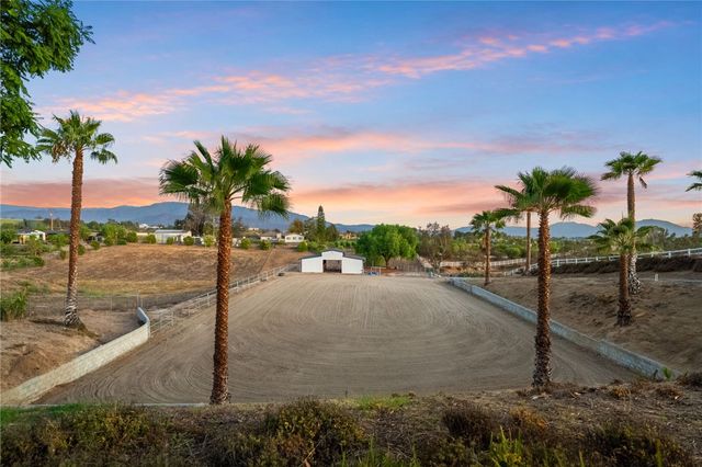 33747 Madera De Playa, Temecula, CA 92592