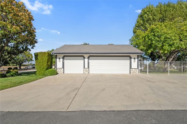 33747 Madera De Playa, Temecula, CA 92592