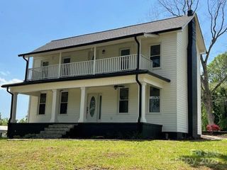 45 Hoyle Street 1-2, Marion, NC 28752
