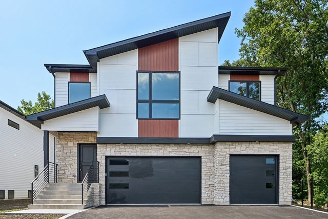 134 Pine Lane, Wood Dale, IL 60191