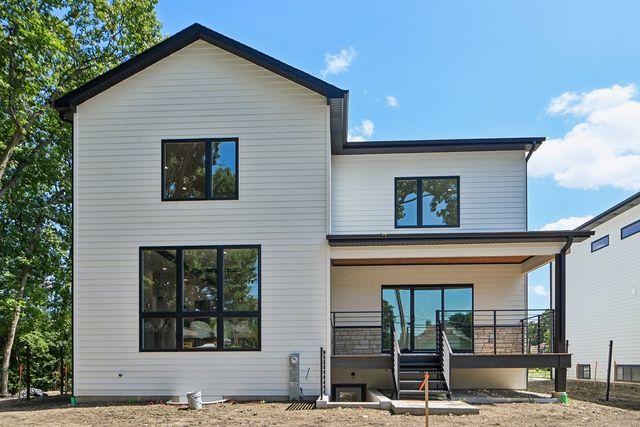 134 Pine Lane, Wood Dale, IL 60191