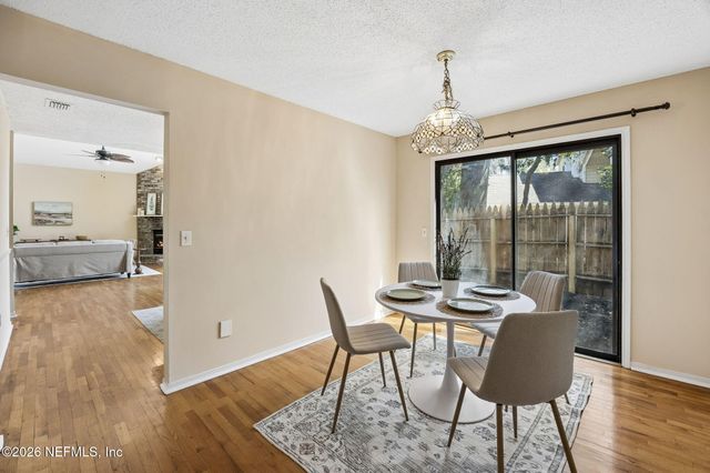 3547 MARSH CREEK Drive, Jacksonville, FL 32277