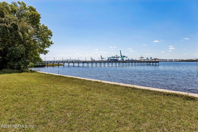 3547 MARSH CREEK Drive, Jacksonville, FL 32277