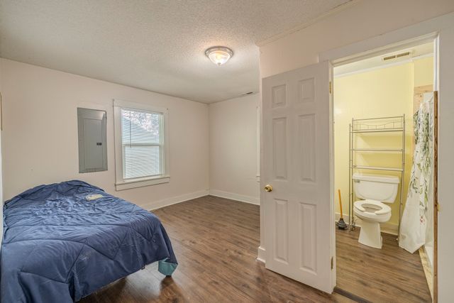 412 Walker St, Waynesboro, TN 38485