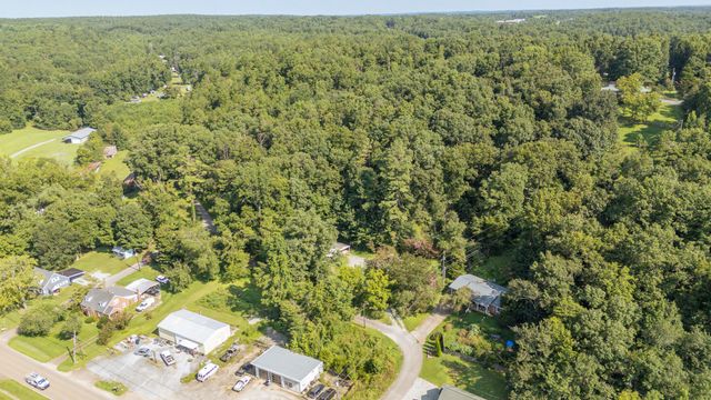 412 Walker St, Waynesboro, TN 38485