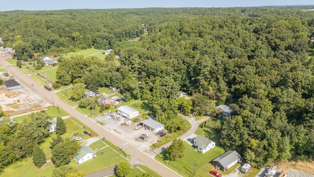 412 Walker St, Waynesboro, TN 38485