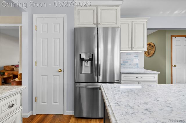 21651 Sylvan Avenue, Brownstown Charter Township, MI 48134