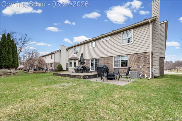 21651 Sylvan Avenue, Brownstown Charter Township, MI 48134