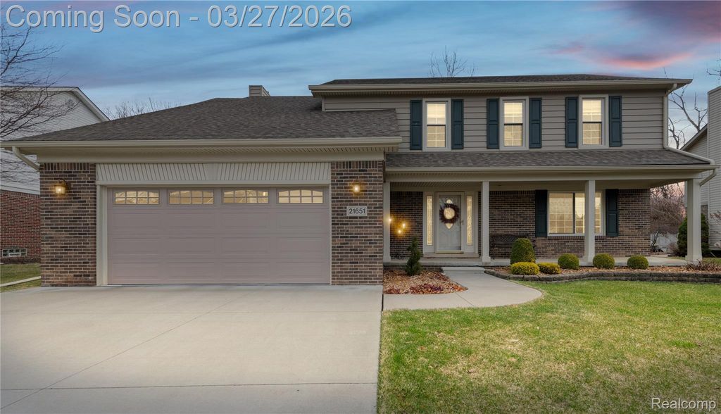 21651 Sylvan Avenue, Brownstown Charter Township, MI 48134