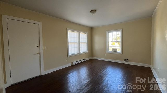 2621 Dr Carver Road, Charlotte, NC 28208