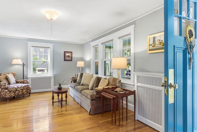 171 Derby Rd, Melrose, MA 02176