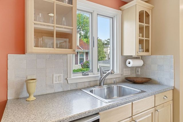 171 Derby Rd, Melrose, MA 02176