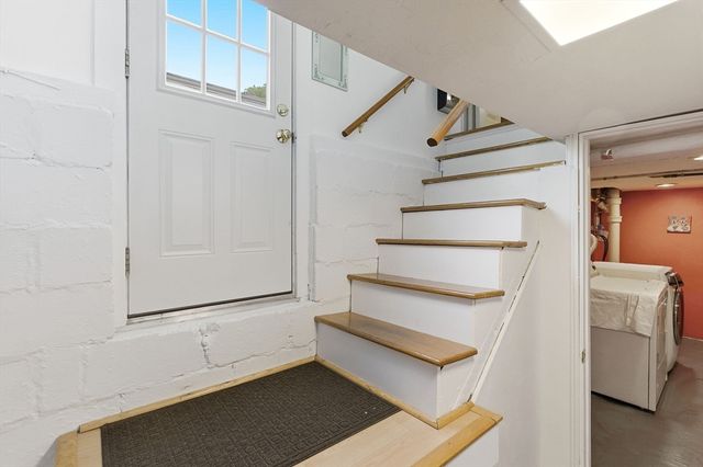 171 Derby Rd, Melrose, MA 02176