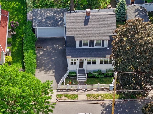 171 Derby Rd, Melrose, MA 02176