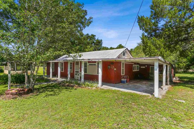 939 Avalon Blvd, Milton, FL 32583