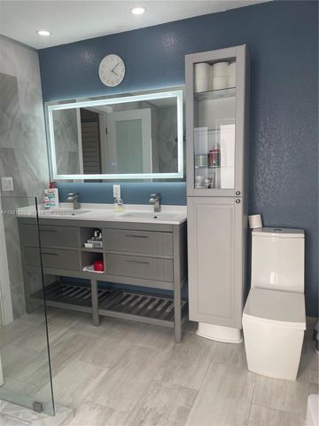 15146 SW 92nd Ter, Miami, FL 33196