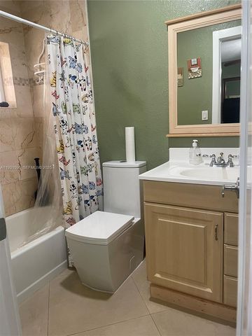 15146 SW 92nd Ter, Miami, FL 33196