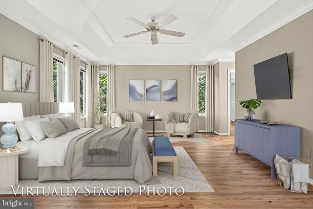 11201 PAVILION CLUB CT, Reston, VA 20194