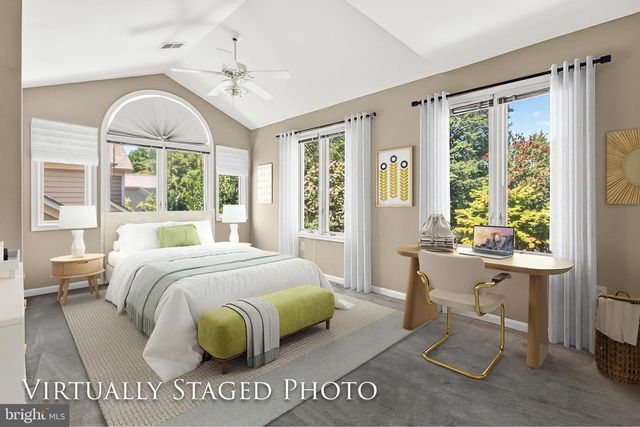 11201 PAVILION CLUB CT, Reston, VA 20194