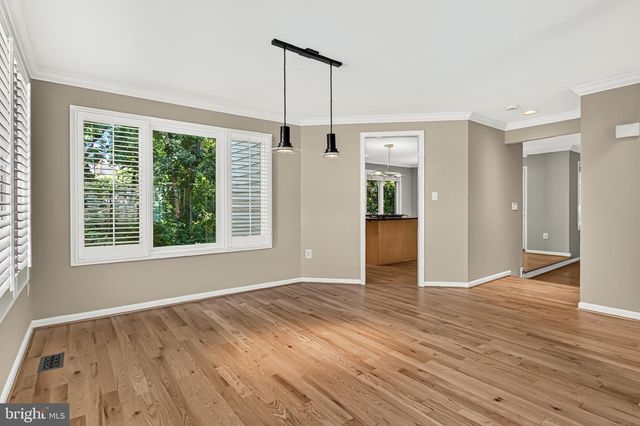 11201 PAVILION CLUB CT, Reston, VA 20194