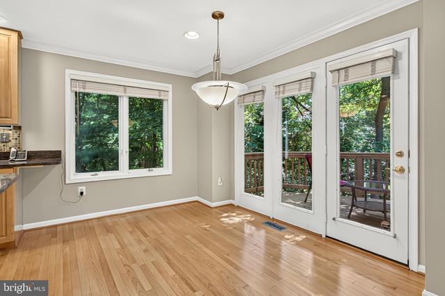 11201 PAVILION CLUB CT, Reston, VA 20194
