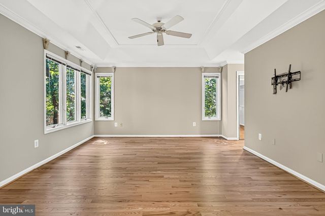 11201 PAVILION CLUB CT, Reston, VA 20194