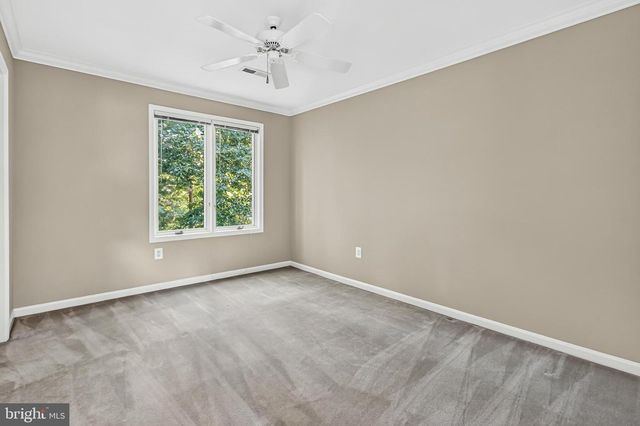 11201 PAVILION CLUB CT, Reston, VA 20194