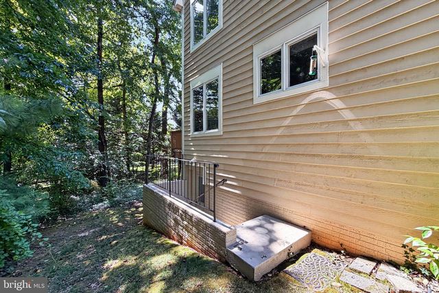 11201 PAVILION CLUB CT, Reston, VA 20194