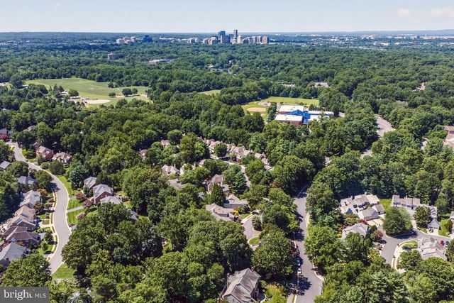 11201 PAVILION CLUB CT, Reston, VA 20194