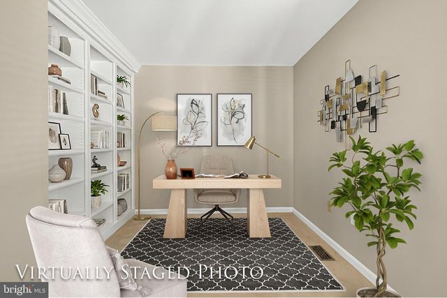 11201 PAVILION CLUB CT, Reston, VA 20194