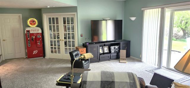1698 Oakleigh Woods Drive 7, Grand Rapids, MI 49504