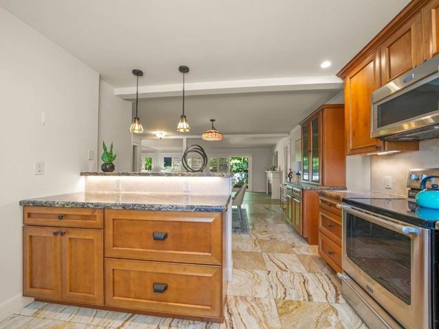 600 Pennsylvania Avenue 3, Los Gatos, CA 95030