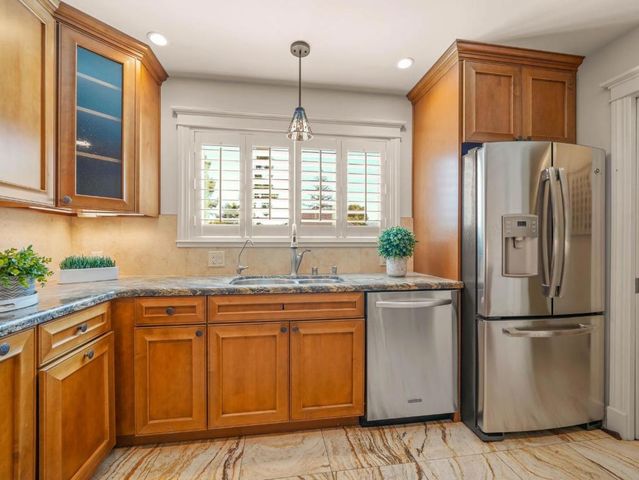 600 Pennsylvania Avenue 3, Los Gatos, CA 95030