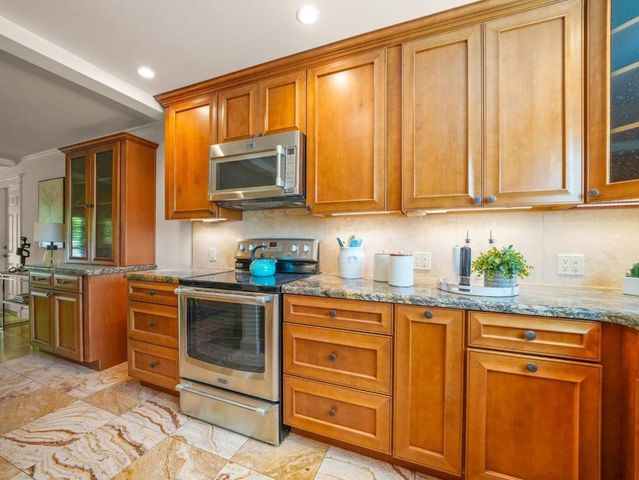 600 Pennsylvania Avenue 3, Los Gatos, CA 95030