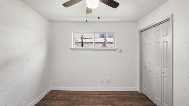 2819 Berry Street 11, Houston, TX 77004