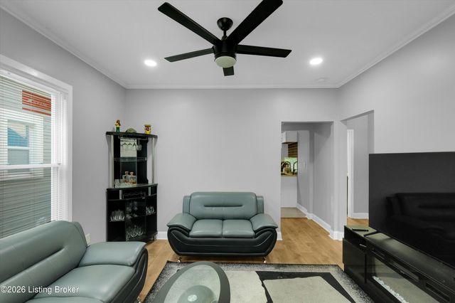 738 M St, Louisville, KY 40208