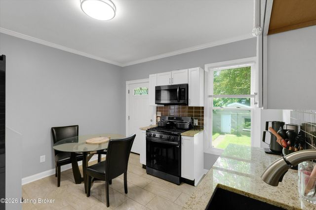 738 M St, Louisville, KY 40208