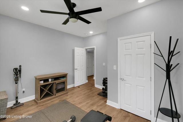 738 M St, Louisville, KY 40208