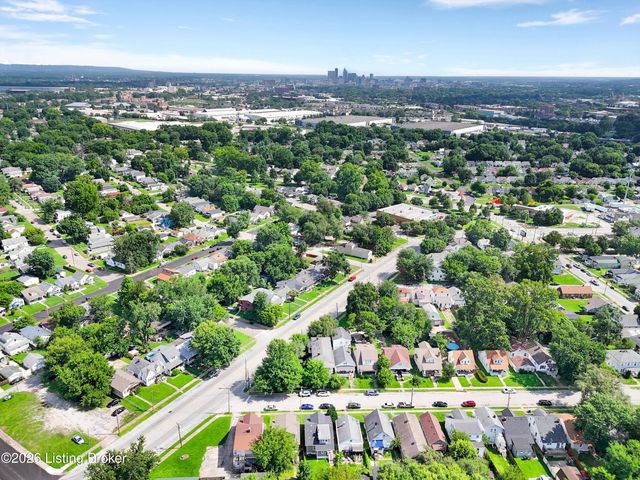 738 M St, Louisville, KY 40208