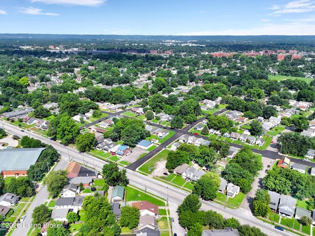 738 M St, Louisville, KY 40208