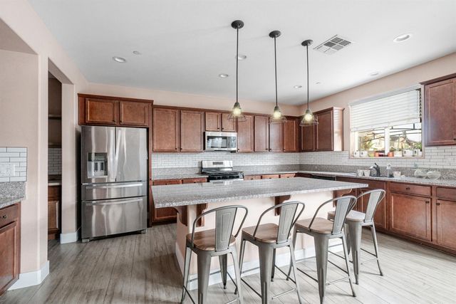 59 Rancho Santa Fe Drive, Madera, CA 93638