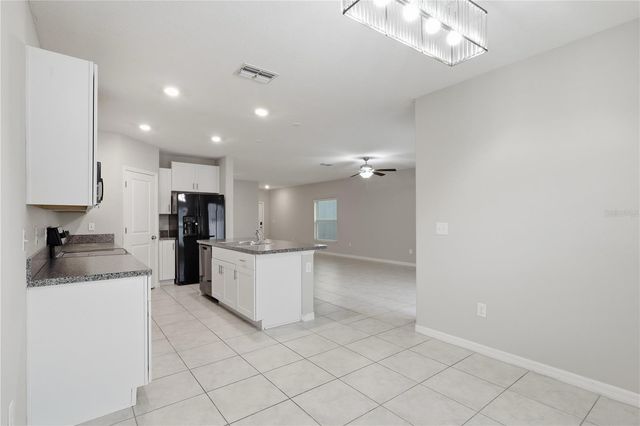 7023 SAMUEL IVY DRIVE, Tampa, FL 33619