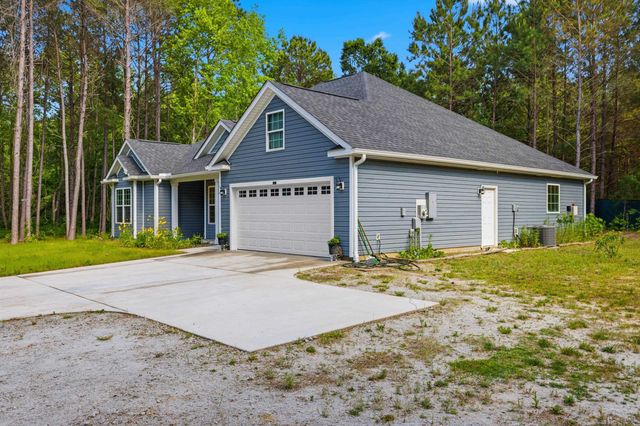 4699 Red Bluff Rd., Loris, SC 29569