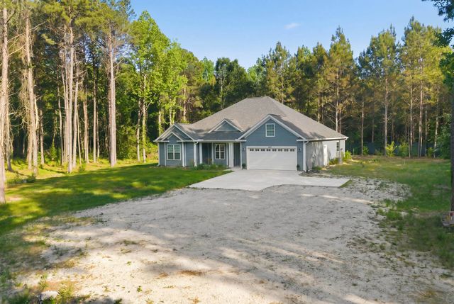 4699 Red Bluff Rd., Loris, SC 29569