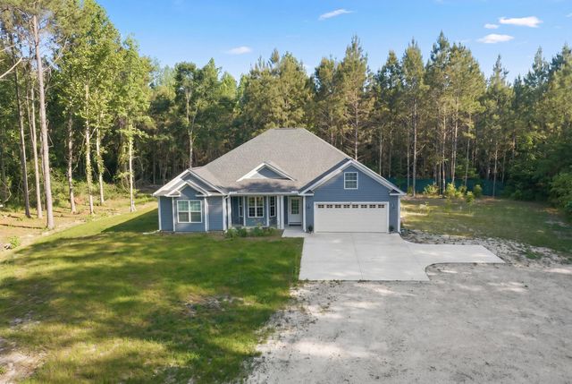 4699 Red Bluff Rd., Loris, SC 29569