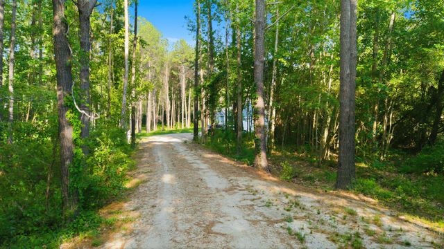 4699 Red Bluff Rd., Loris, SC 29569