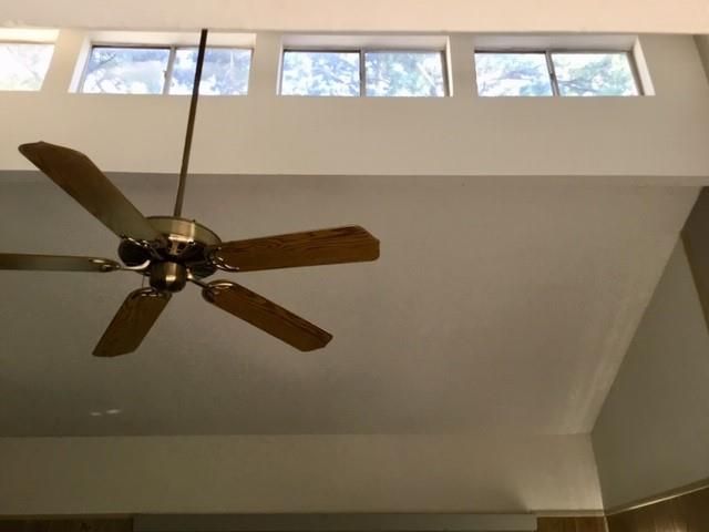 619 Old Post Road S, Livingston, TX 77351